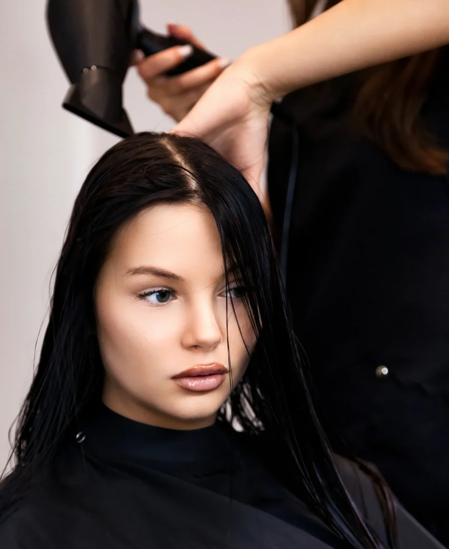 brunette-gets-her-long-hair-styled-by-the-hairdres-2026-01-11-11-07-42-utc